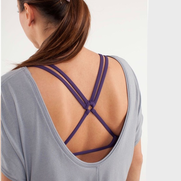 *Rare* Lululemon Power Class tee in white - Picture 6 of 13